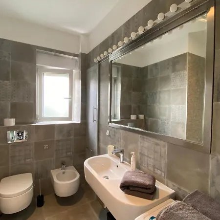 Linden Trsat With Balcony Rijeka