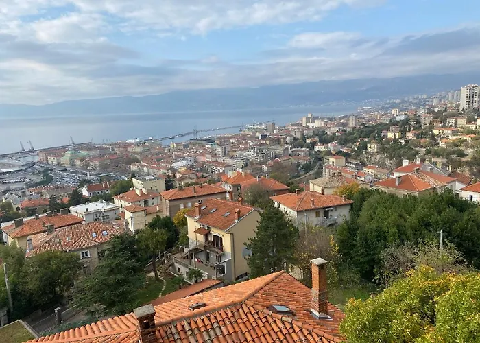 Apartman Linden Trsat With Balcony Rijeka