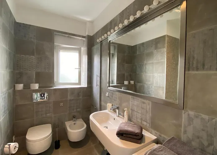 Linden Trsat With Balcony Rijeka